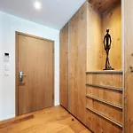 Luxury Davos Apt For 4 With Panorama Terrace & 5-Star Hotel Spa Access Apartamento
