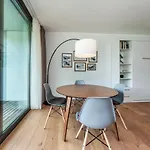 Luxury Davos Apt For 4 With Panorama Terrace & 5-Star Hotel Spa Access *