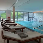 Luxury Davos Apt For 4 With Panorama Terrace & 5-Star Hotel Spa Access