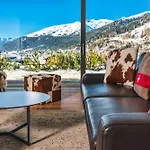 Luxury Davos Apt For 4 With Panorama Terrace & 5-Star Hotel Spa Access Davos